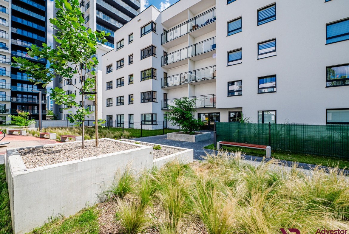 1170